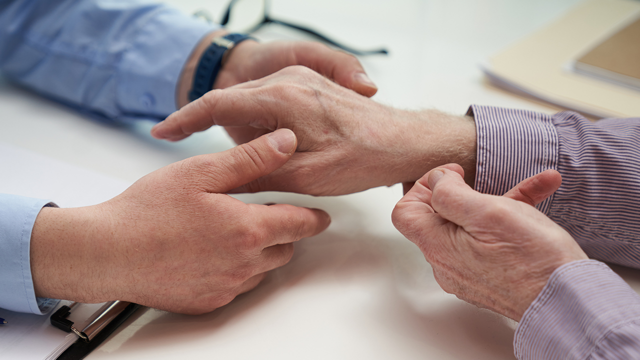 Arthritis Rheumatology HealthClips Online