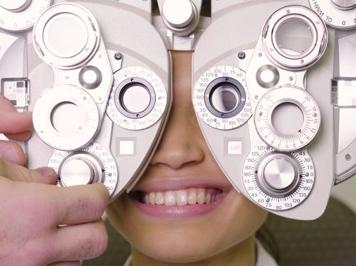 Thumbnail image for "Examen ocular"